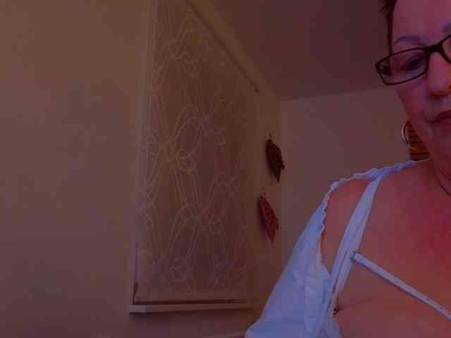 Connyat99 webcam