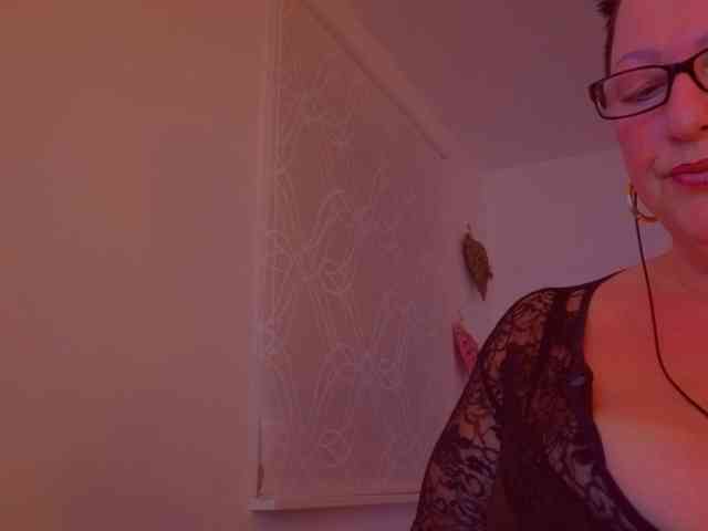 Connyat99 webcam