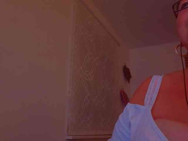 Connyat99 webcam