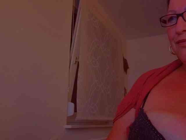 Connyat99 webcam