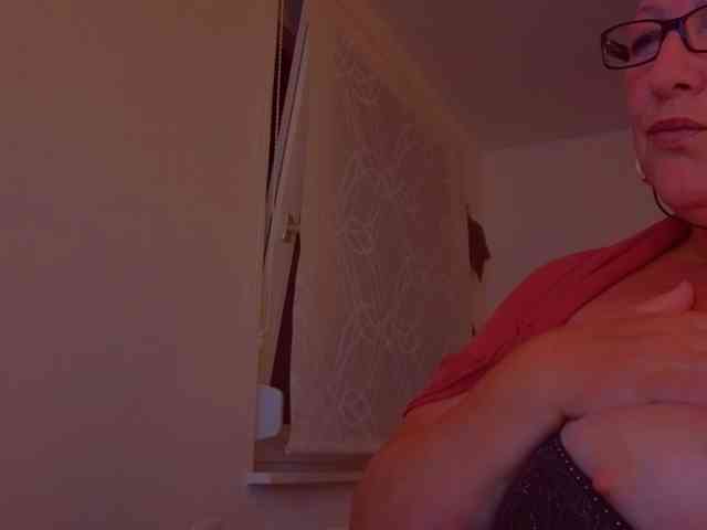 Модель: Connyat99