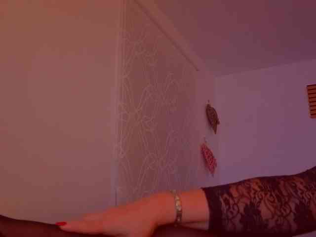 Connyat99 webcam
