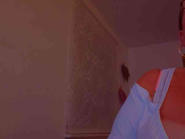 Connyat99 webcam