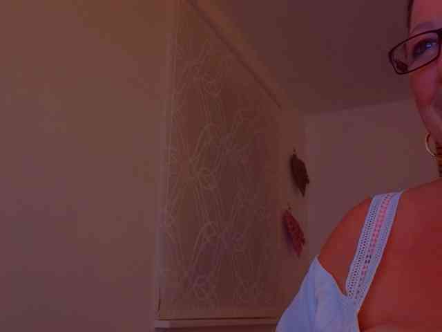 Connyat99 webcam