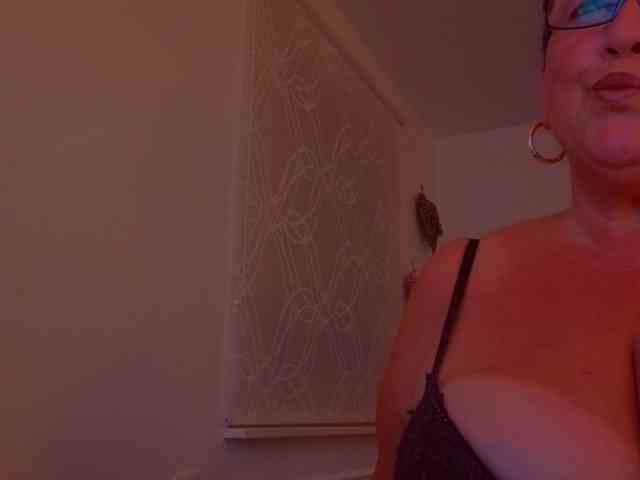 Connyat99 webcam
