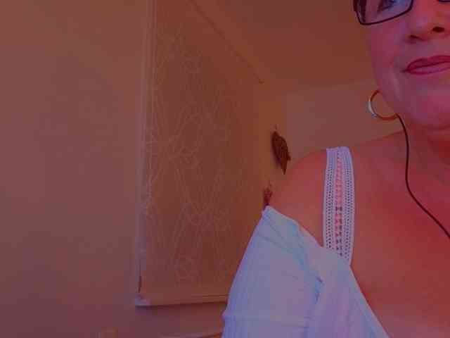 Connyat99 webcam