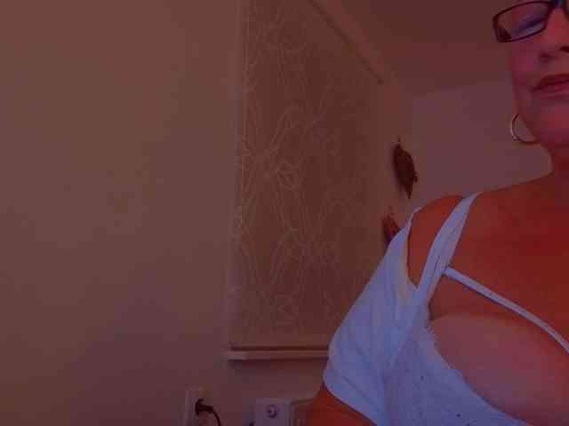 Connyat99 webcam