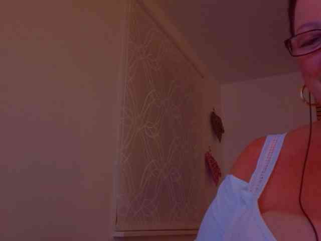 Connyat99 webcam