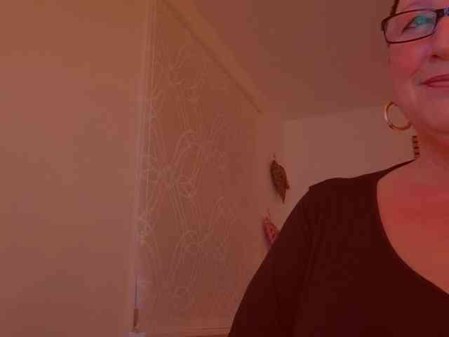 Connyat99 webcam
