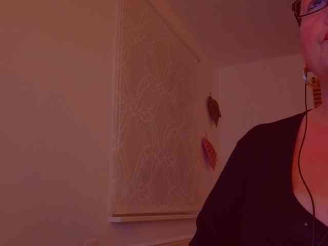 Connyat99 webcam