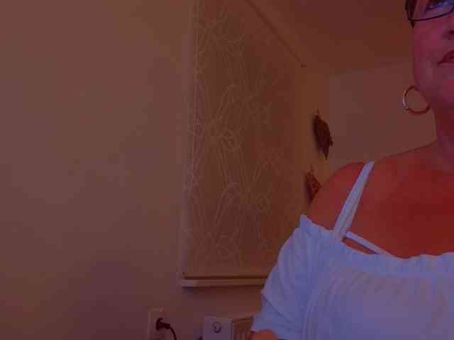 Connyat99 webcam