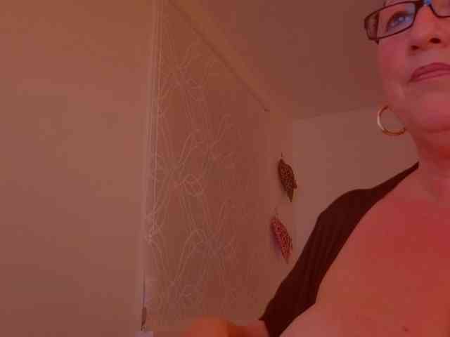 Connyat99 webcam