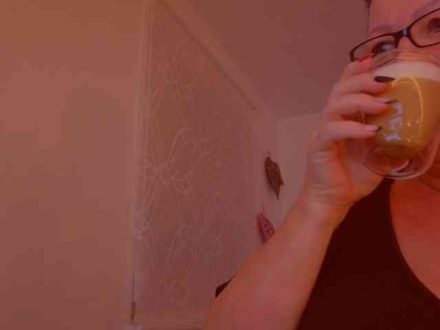 Connyat99 webcam