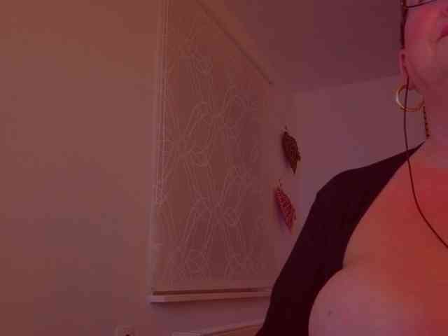 Connyat99 webcam