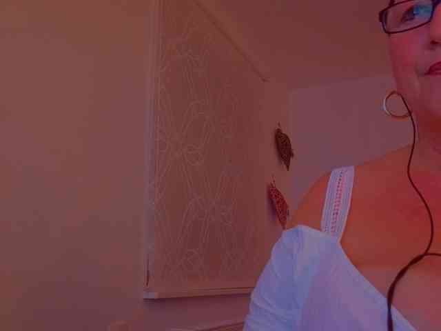 Connyat99 webcam