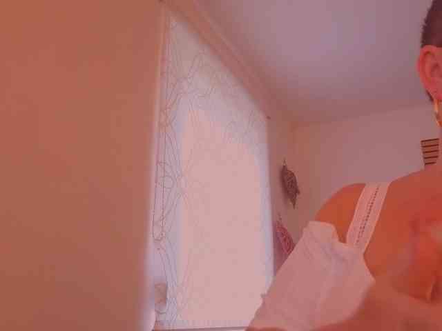 Connyat99 webcam