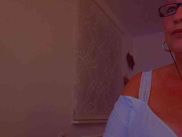 Connyat99 webcam