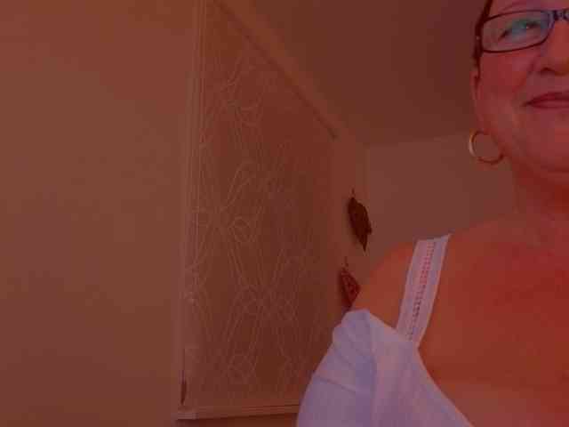 Connyat99 webcam
