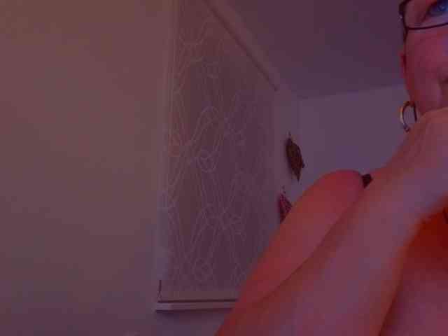 Модель: Connyat99