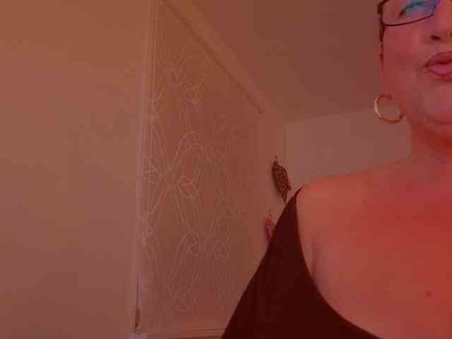 Connyat99 webcam