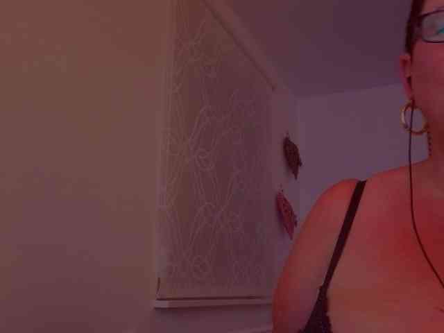 Connyat99 webcam