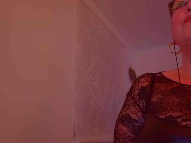Connyat99 webcam