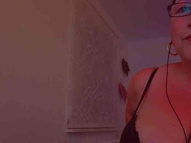 Connyat99 webcam