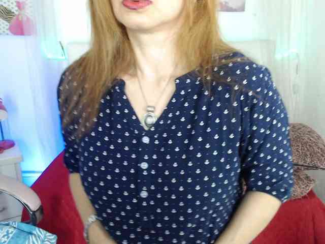 alicemiller13 webcam