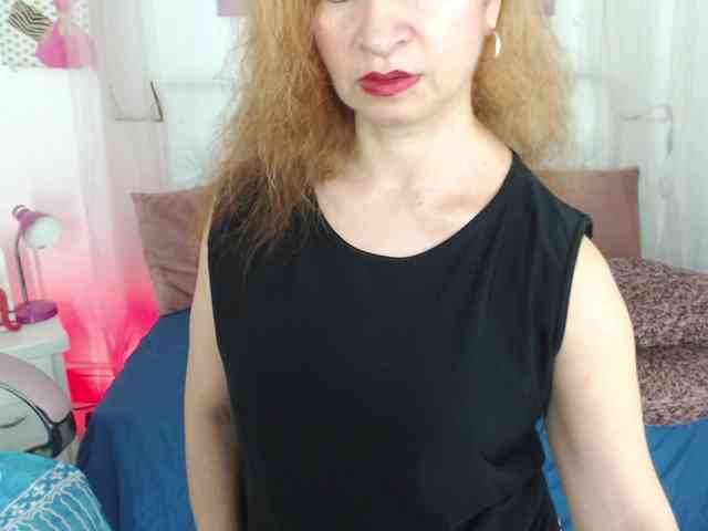 alicemiller13 webcam