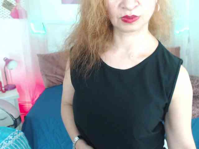 alicemiller13 webcam