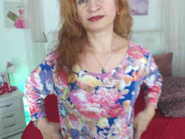alicemiller13 webcam