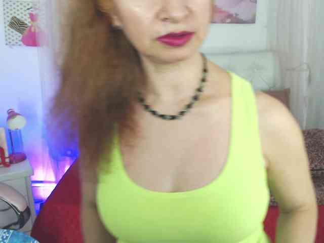 alicemiller13 webcam