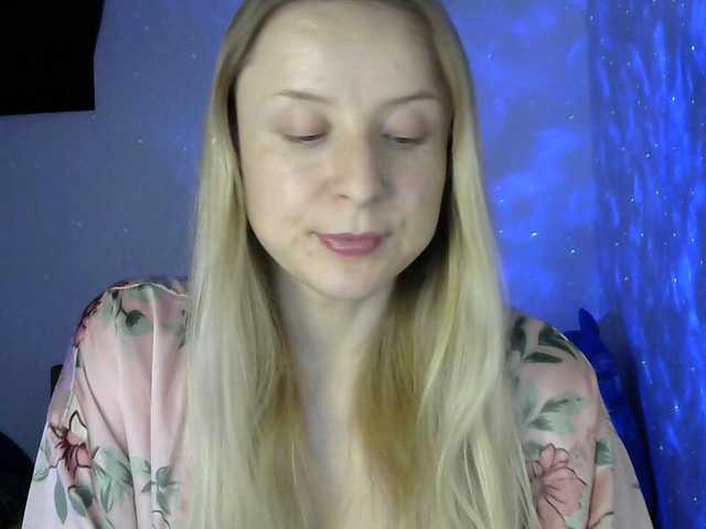 blonde-kisses Porn