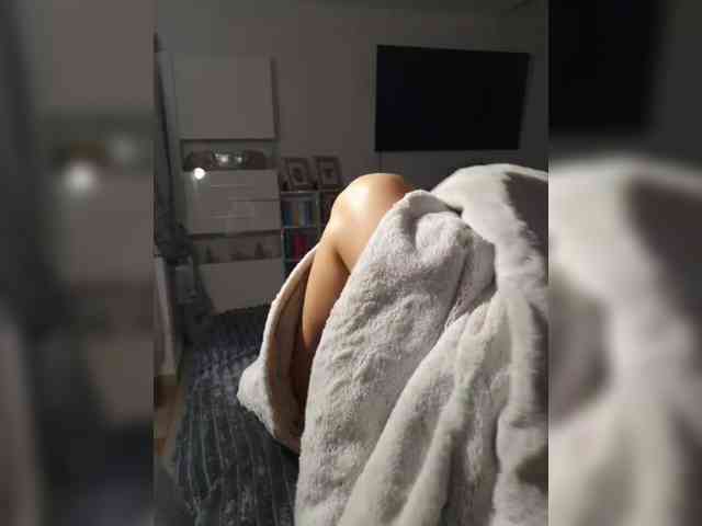Jasmin-Style Live Webcam on BongaCams