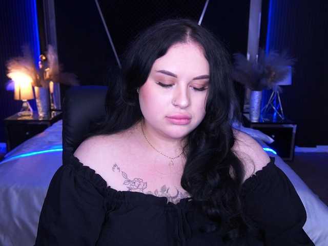  PollyMur chat room