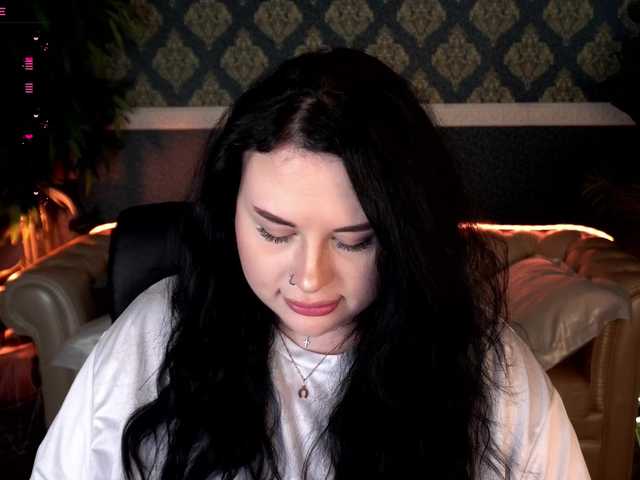 PollyMur's BongaCams show and profile