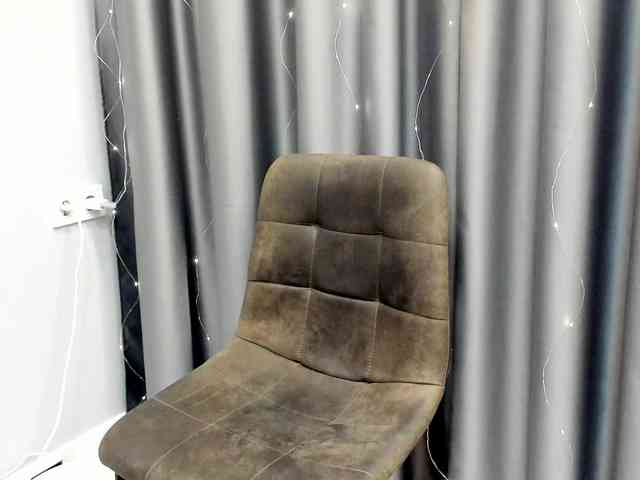 Logan-emma Logan-emma