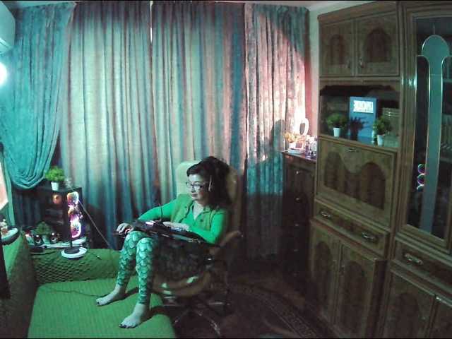 Margarita33's BongaCams show and profile