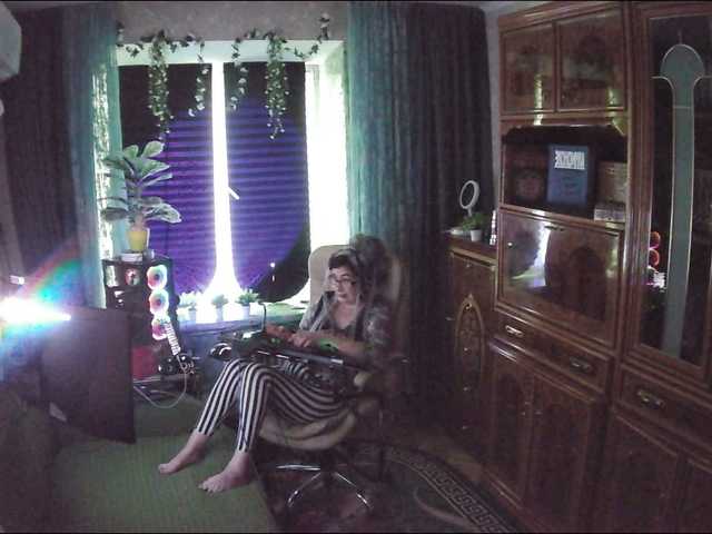 Margarita33's BongaCams show and profile