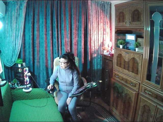 Margarita33's BongaCams show and profile