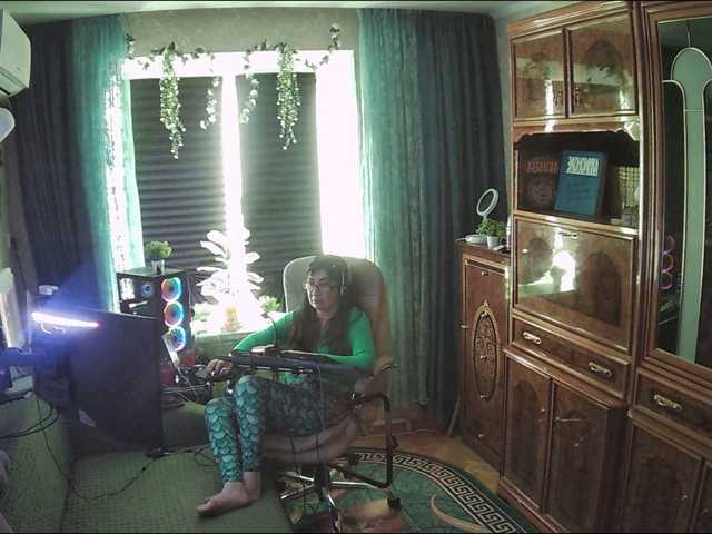 Margarita33's BongaCams show and profile