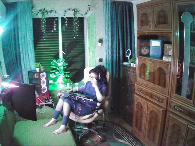 Margarita33's BongaCams show and profile