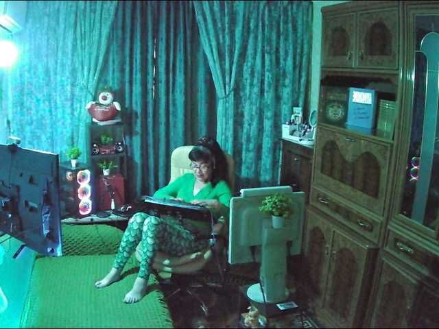 Margarita33's BongaCams show and profile