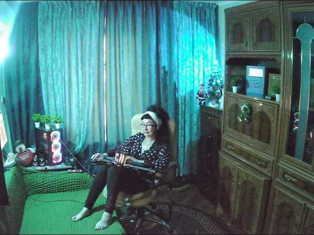 Margarita33's BongaCams show and profile