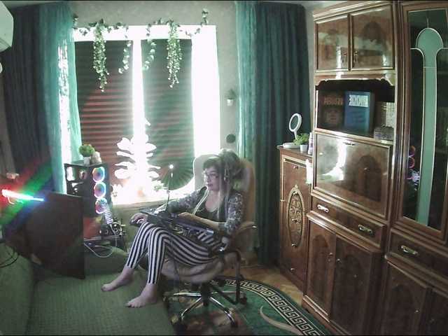 Margarita33's BongaCams show and profile