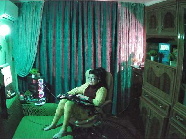 Margarita33's BongaCams show and profile