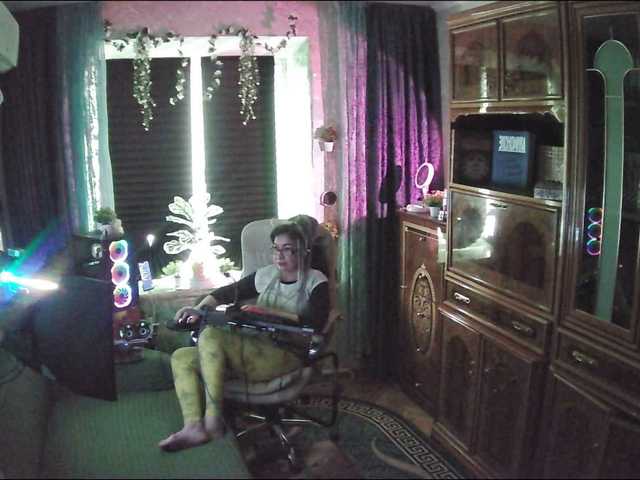 Margarita33's BongaCams show and profile