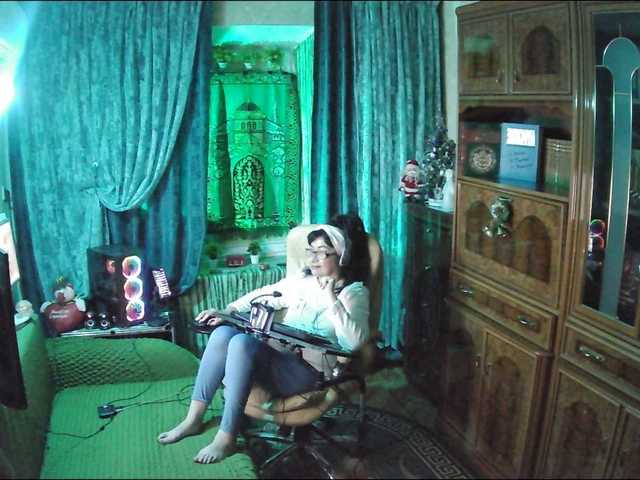 Margarita33's BongaCams show and profile