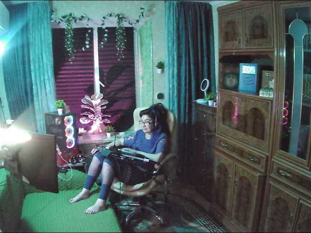 Margarita33's BongaCams show and profile