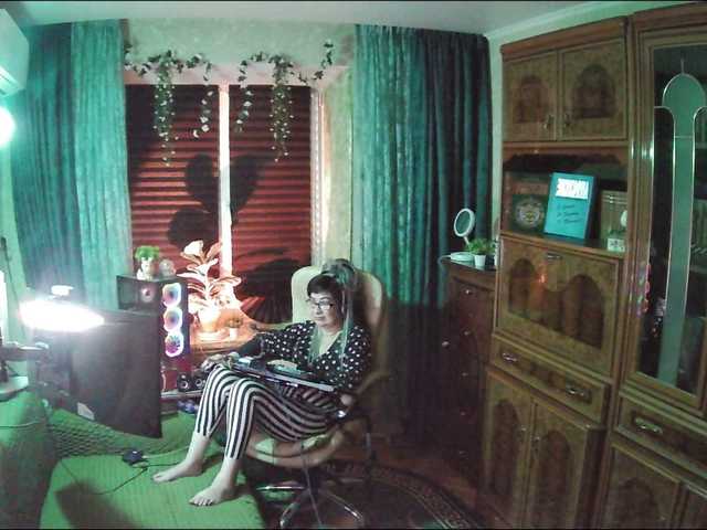 Margarita33's BongaCams show and profile